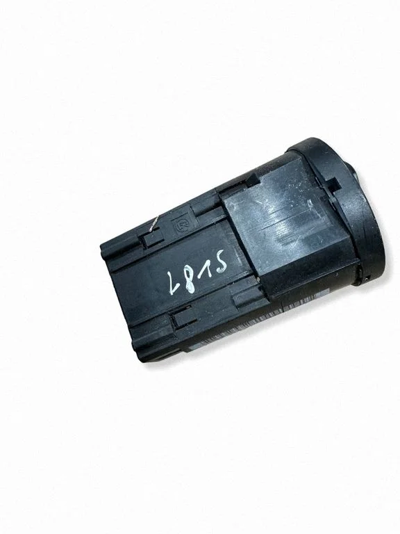 Gaismu slēdzis 1C0941531A