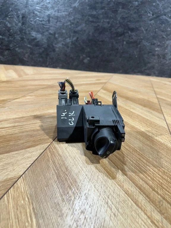 Light switch – Mercedes-Benz CLK-Class A208 C208 (1997-2002)