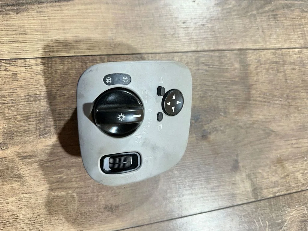 Light switch A2035450604