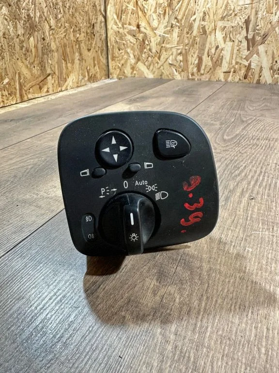 Light switch A2035450904