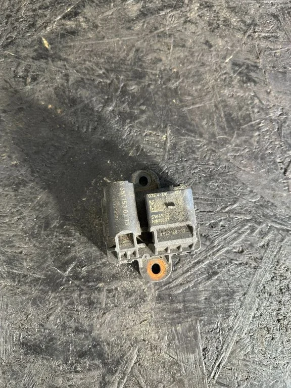 Glow plug pre-heat relay A6511530279