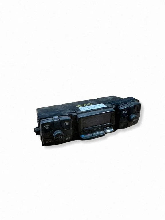 Climate control unit 2208300185