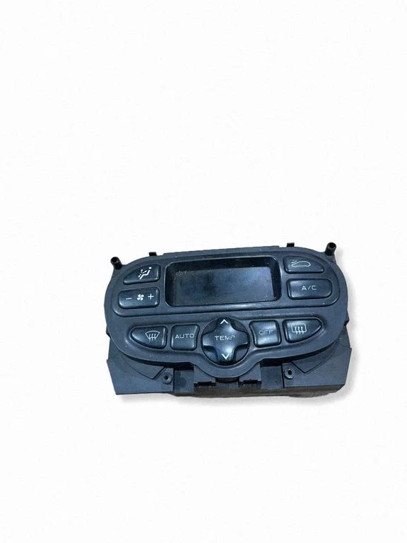Kliimaseadme/kütte juhtplokk (salongis) – Peugeot 307 (2005-2008)