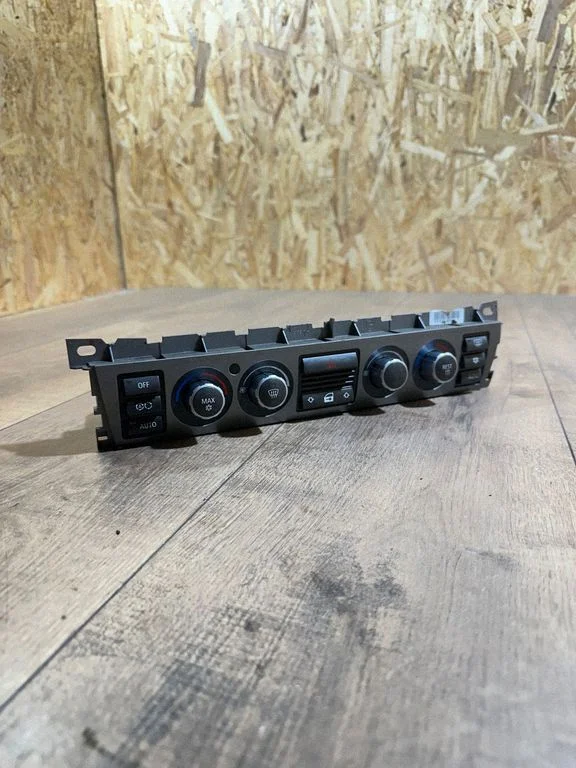 Climate control unit 6981404