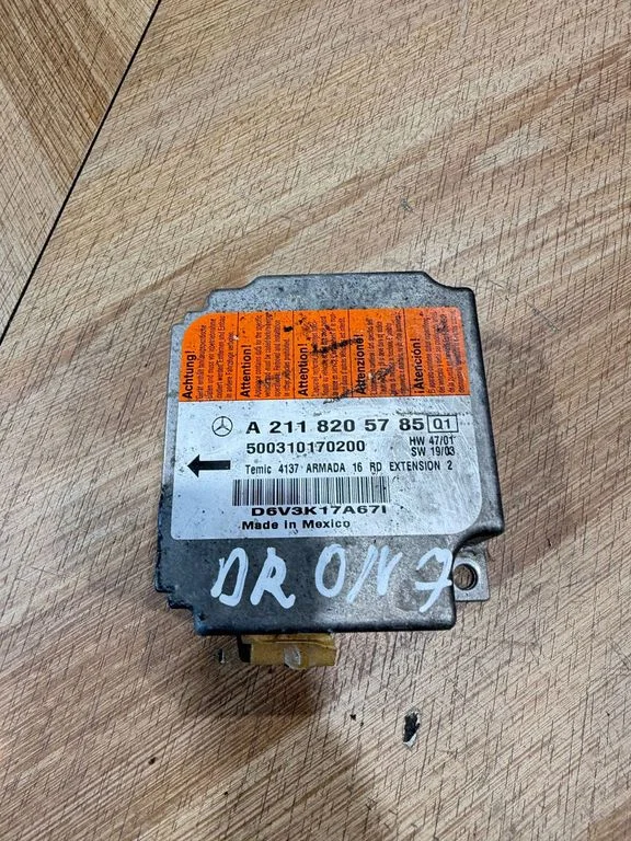 Airbag control unit/module A2118205785