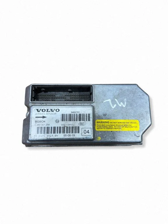 Airbag control unit/module – Volvo S70  V70  V70 XC (1997-2000)
