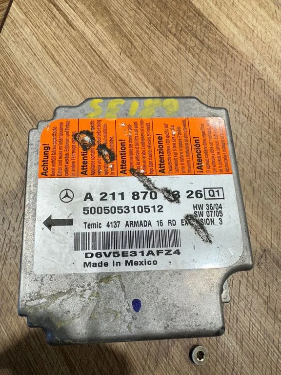 Drošības spilvenu vadības bloks A2118704326