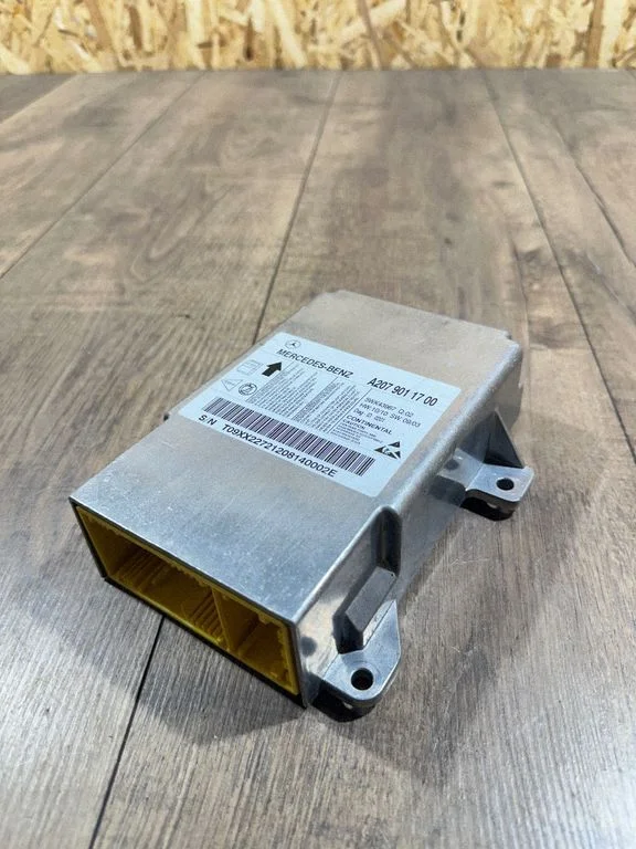 Drošības spilvenu vadības bloks – Mercedes-Benz E klase C207 W207 (2009-2017)