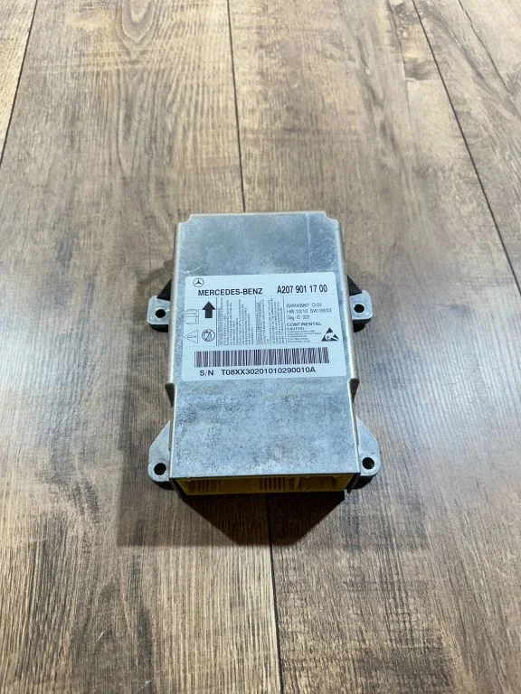 Drošības spilvenu vadības bloks – Mercedes-Benz E klase C207 W207 (2009-2017)