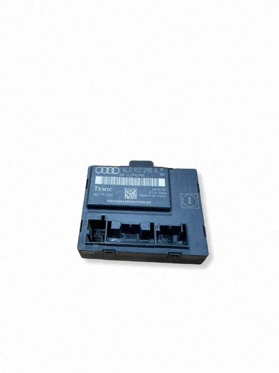 Ukseelektroonika juhtplokk 4L0907290A