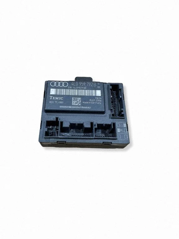 Durvju elektronikas vadības bloks 4L0959792B