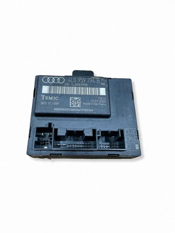 Durvju elektronikas vadības bloks 4L0959794B