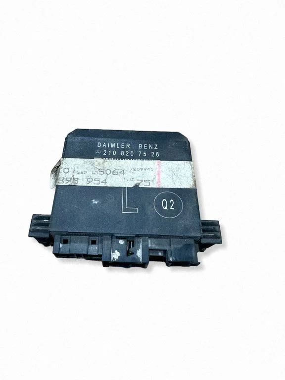 Durvju elektronikas vadības bloks – Mercedes-Benz E klase W210 (1995-2002)
