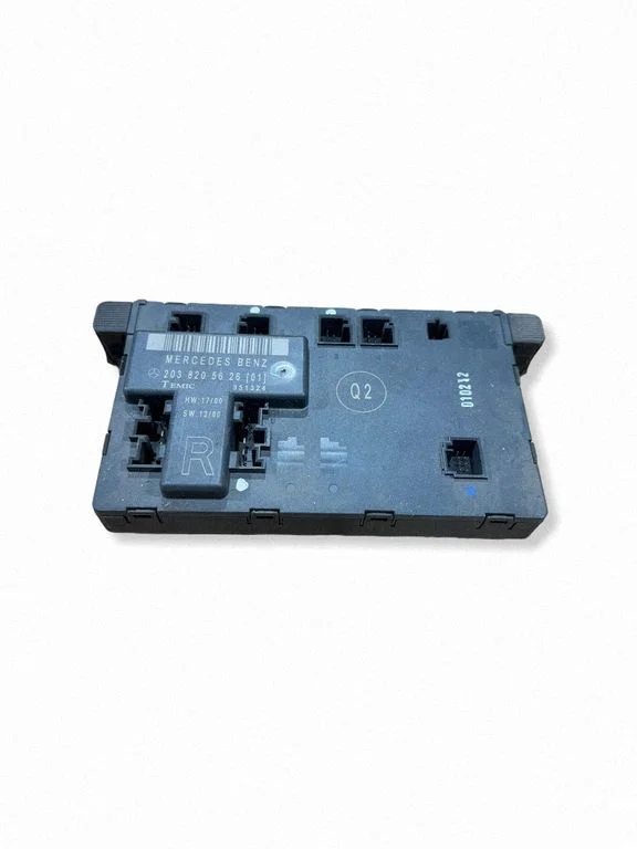 Durvju elektronikas vadības bloks – Mercedes-Benz C klase W203 (2000-2007)