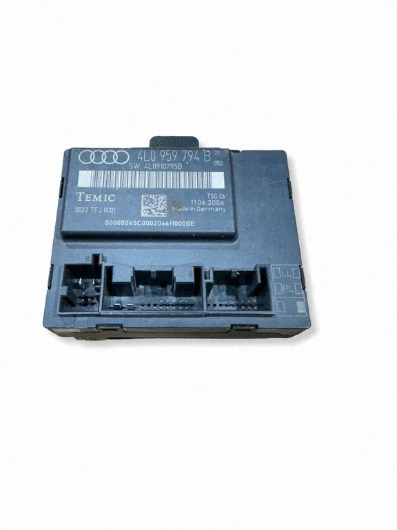 Durvju elektronikas vadības bloks 4L0959794B