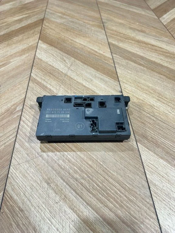 Door control unit/module 2118707126