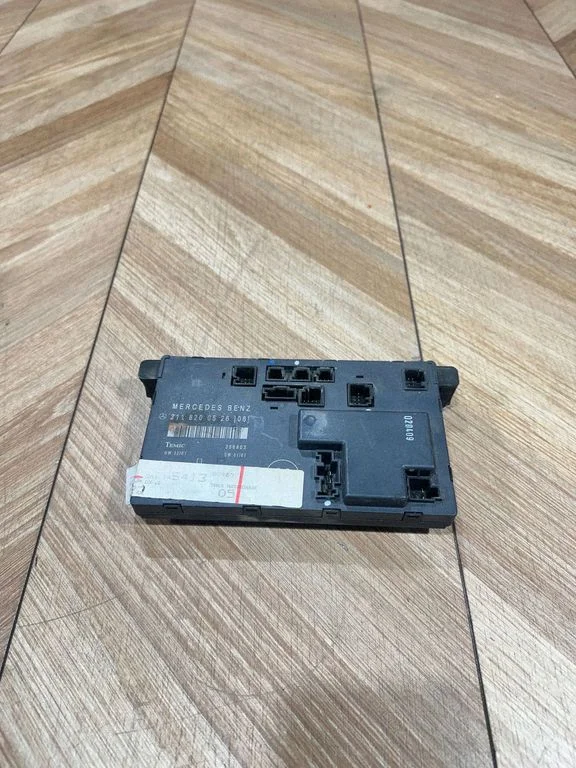 Door control unit/module 2118200526