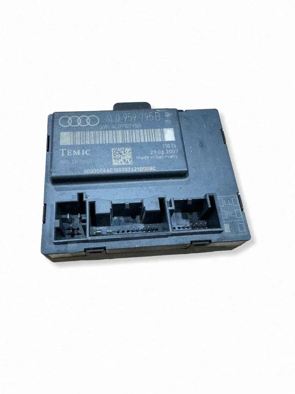 Durvju elektronikas vadības bloks 4L0959795B