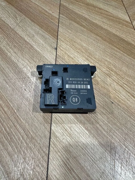 Door control unit/module 2118201626