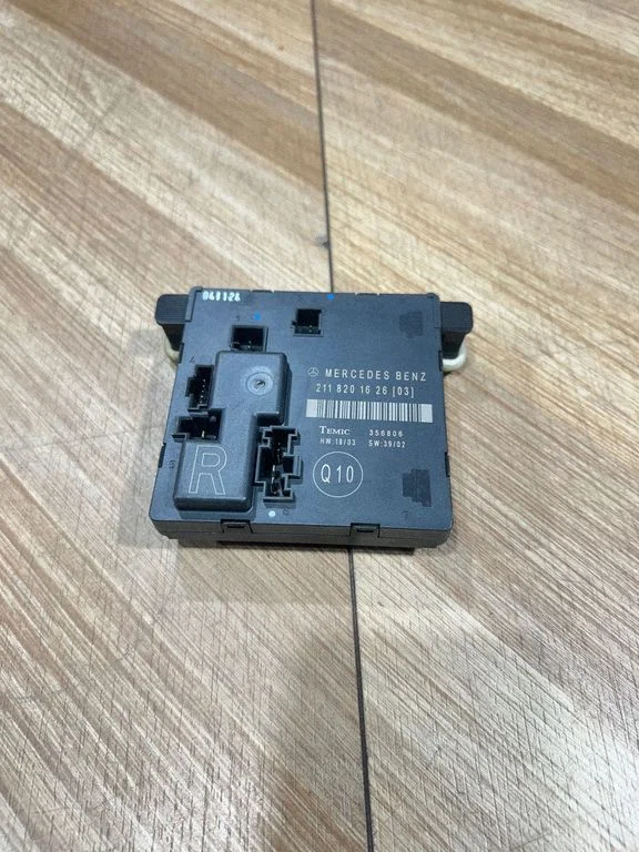 Door control unit/module 2118201626