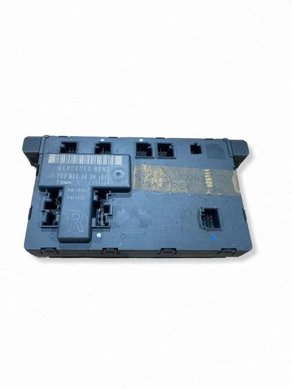 Durvju elektronikas vadības bloks – Mercedes-Benz C klase W203 (2000-2007)