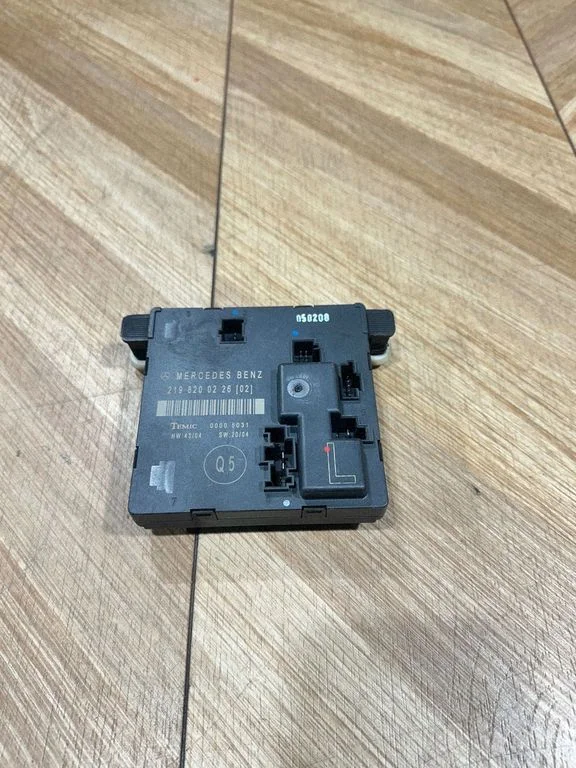 Door control unit/module 2198200226
