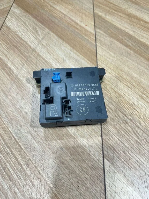 Door control unit/module 2118201626