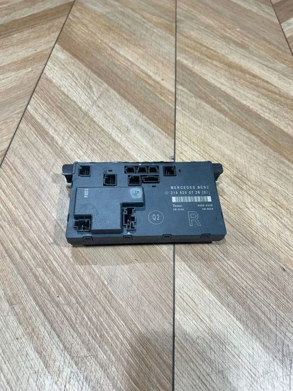 Door control unit/module 2198200726