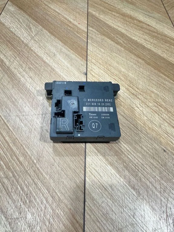 Door control unit/module 2118201626