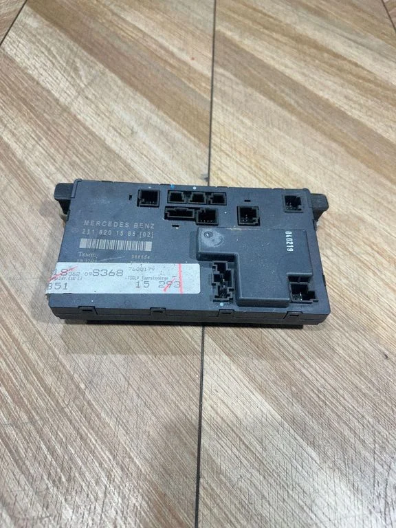 Durvju elektronikas vadības bloks – Mercedes-Benz E klase W211 (2002-2009)