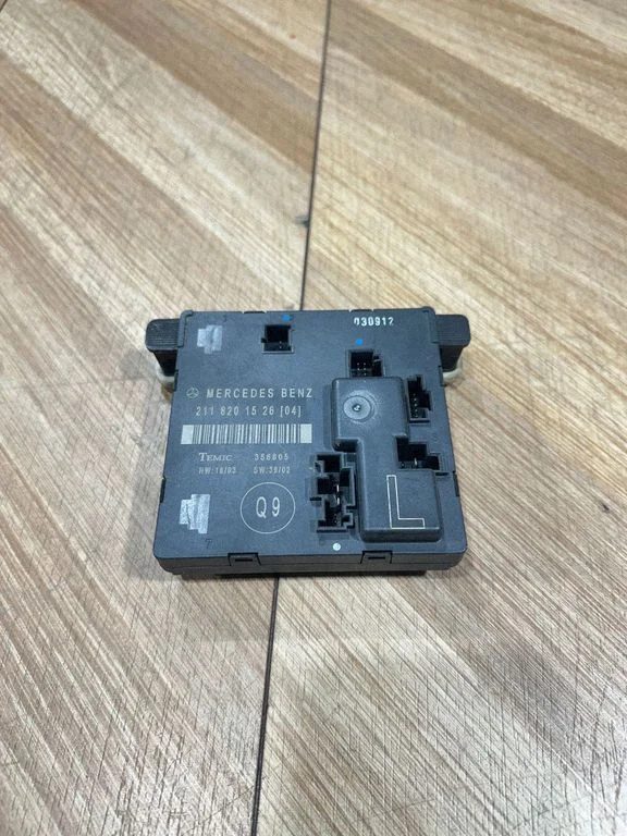 Durvju elektronikas vadības bloks 2118201526