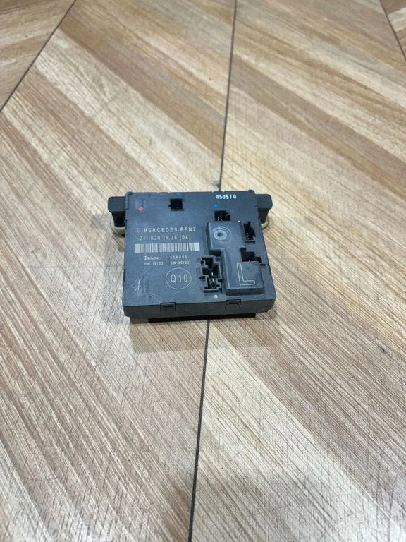Durvju elektronikas vadības bloks 2118201526