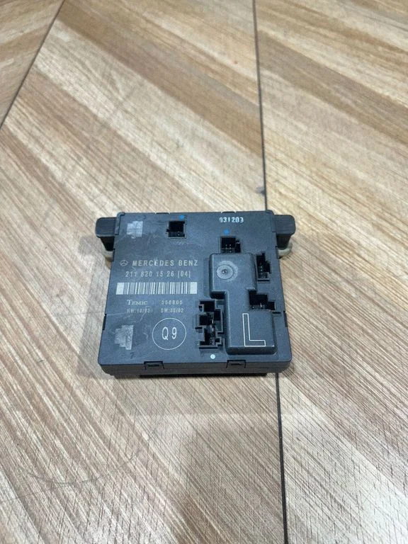 Durvju elektronikas vadības bloks 2118201526