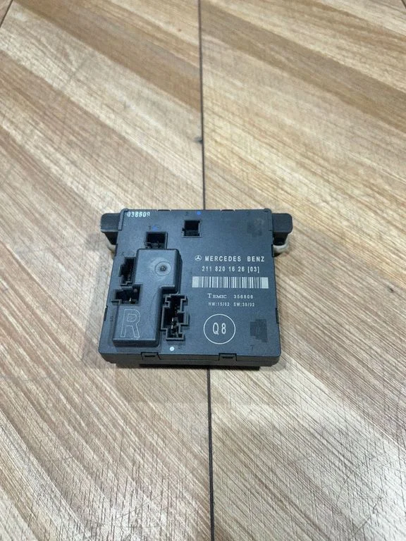 Durvju elektronikas vadības bloks – Mercedes-Benz E klase W211 (2002-2009)