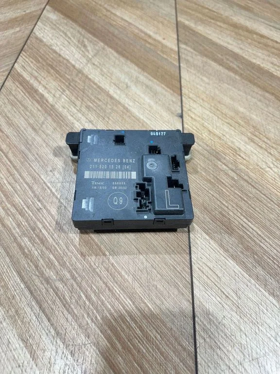 Durvju elektronikas vadības bloks – Mercedes-Benz E klase W211 (2002-2009)