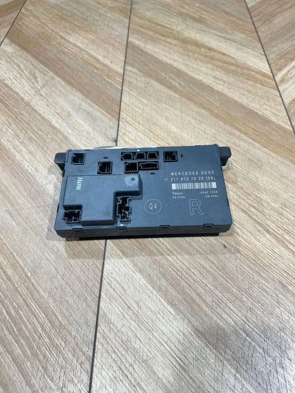 Durvju elektronikas vadības bloks – Mercedes-Benz E klase W211 (2002-2009)