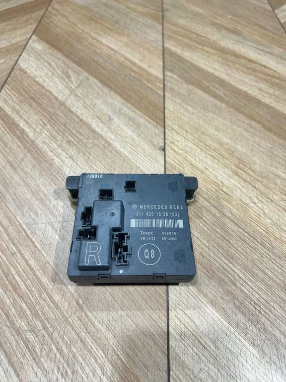 Durvju elektronikas vadības bloks – Mercedes-Benz E klase W211 (2002-2009)