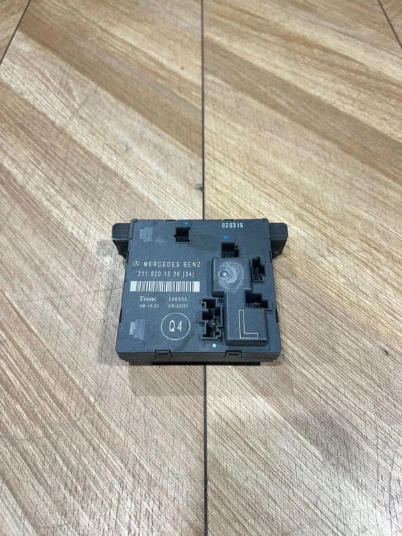 Durvju elektronikas vadības bloks – Mercedes-Benz E klase W211 (2002-2009)