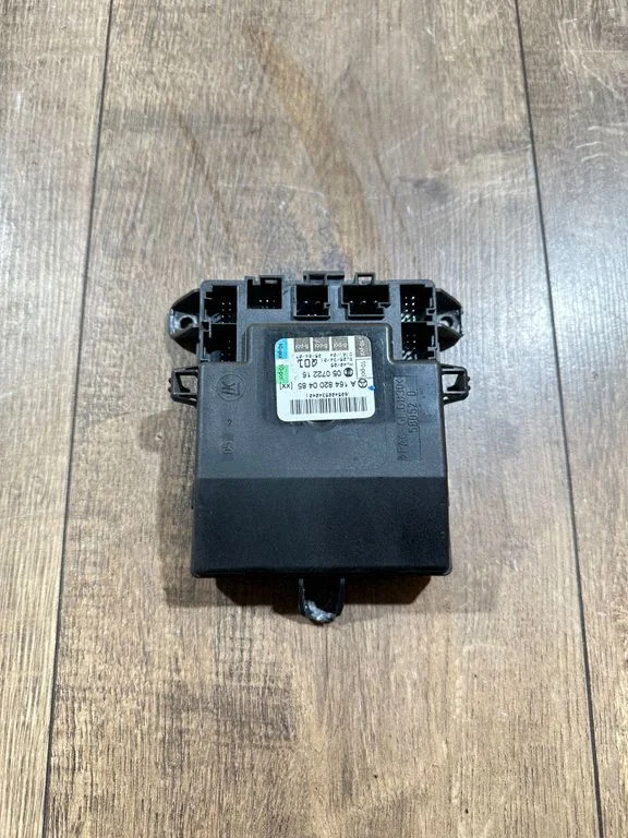 Door control unit/module – Mercedes-Benz ML-Class W164 (2005-2011)