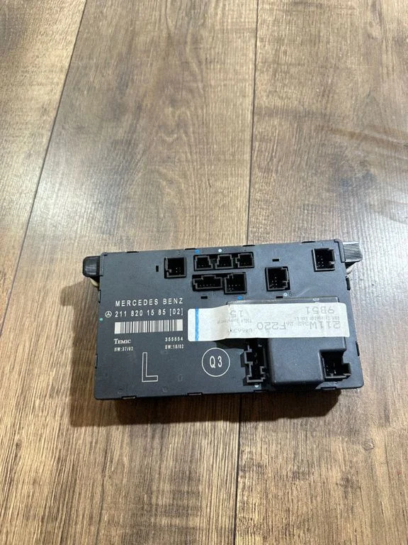 Durvju elektronikas vadības bloks – Mercedes-Benz E klase W211 (2002-2009)