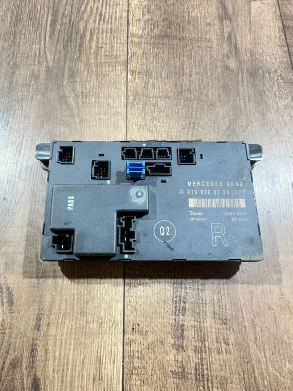 Door control unit/module 2198200726