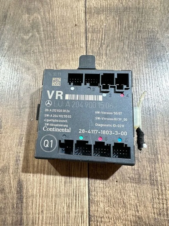Door control unit/module – Mercedes-Benz C-Class AMG W204 (2007-2014)