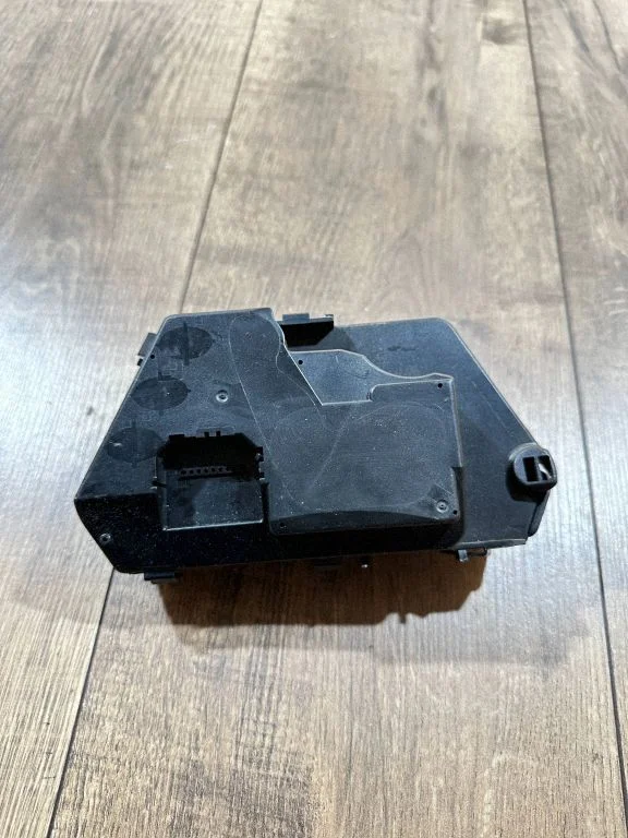Door control unit/module 2208214958
