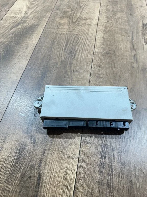 Door control unit/module 6958453