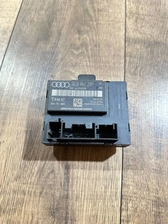 Durų elektronikos valdymo blokas