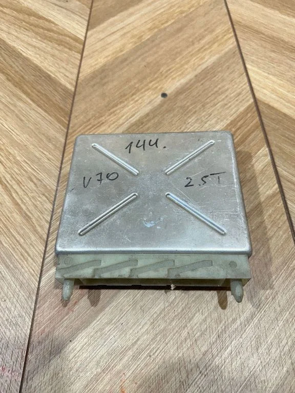 Pārnesumkārbas vadības bloks P09480761
