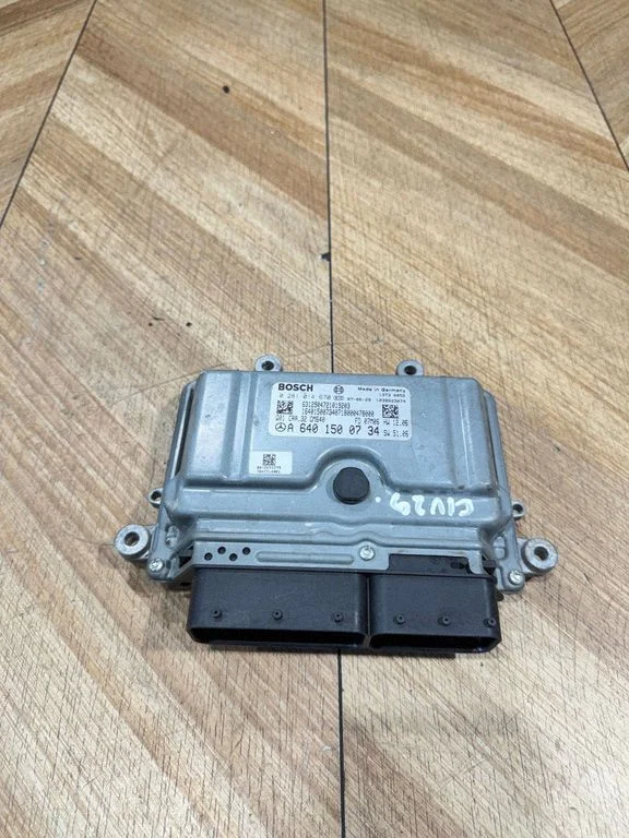 Sterownik silnika A6401500734