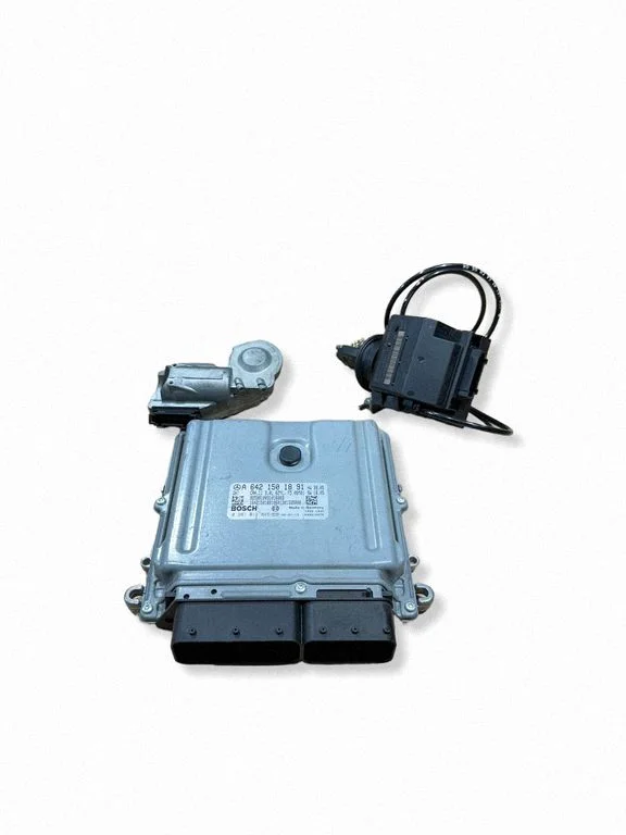 Dzinēja vadības bloks A6421501891