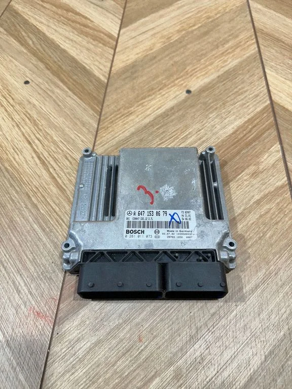 Mootori juhtplokk A6471530679