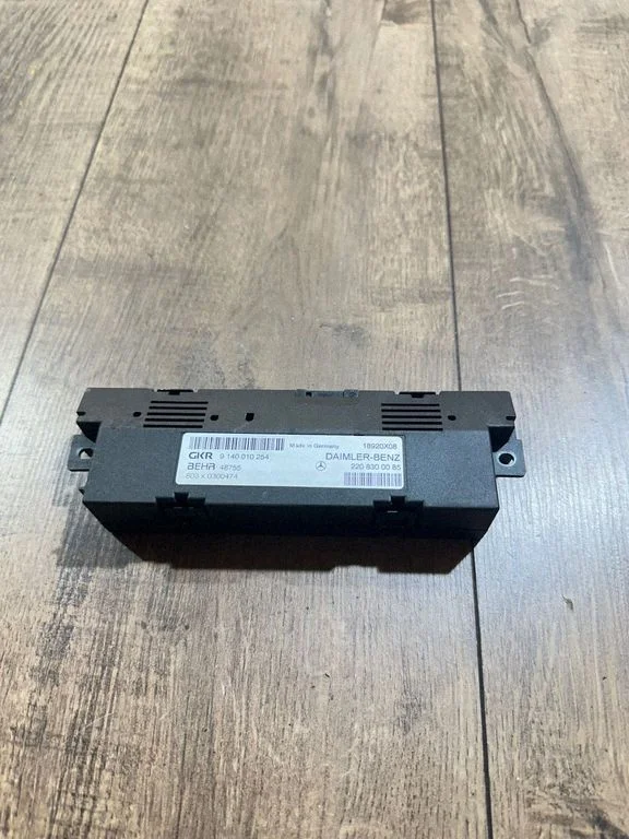 Other control units/modules 2208300085
